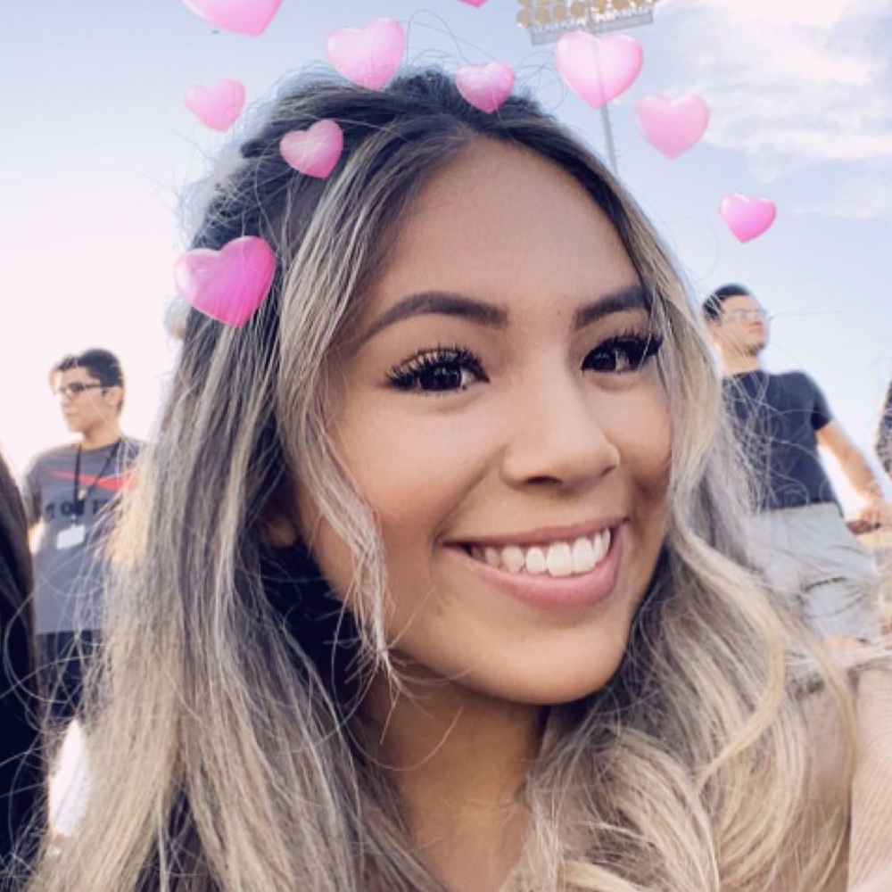 Meet your Posher, Alyssa
